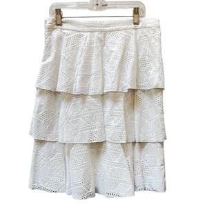 NWT Hutch Anthropologie Tiered Eyelet Skirt Women's Size 4 White